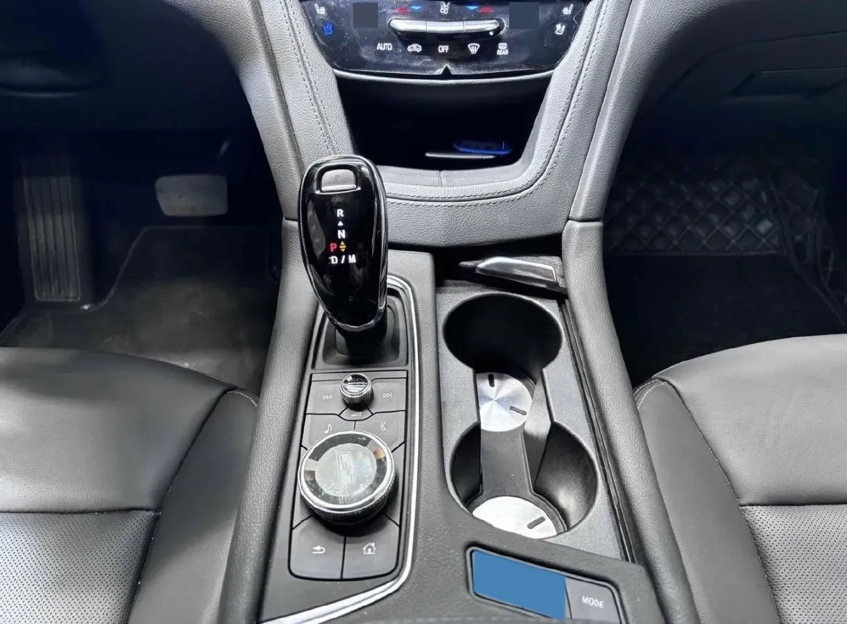 2020 Cadillac XT6 2.0T 237HP L4 9AT,autocango,china used car exporter,china ev exporter,chinese used car exporter,chinese used ev exporter