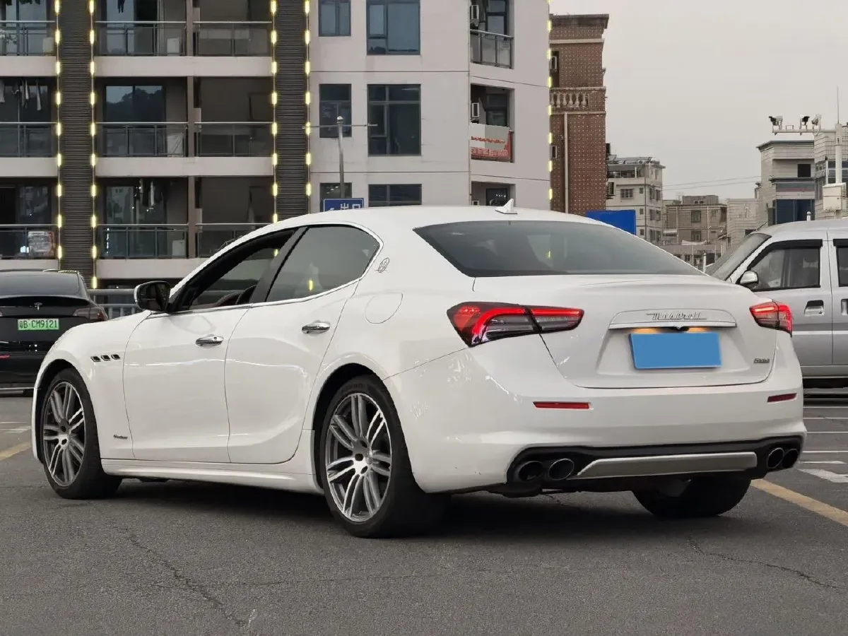 2019 Maserati Ghibli 3.0T 350HP V6 8AT,autocango,china used car exporter,china ev exporter,chinese used car exporter,chinese used ev exporter