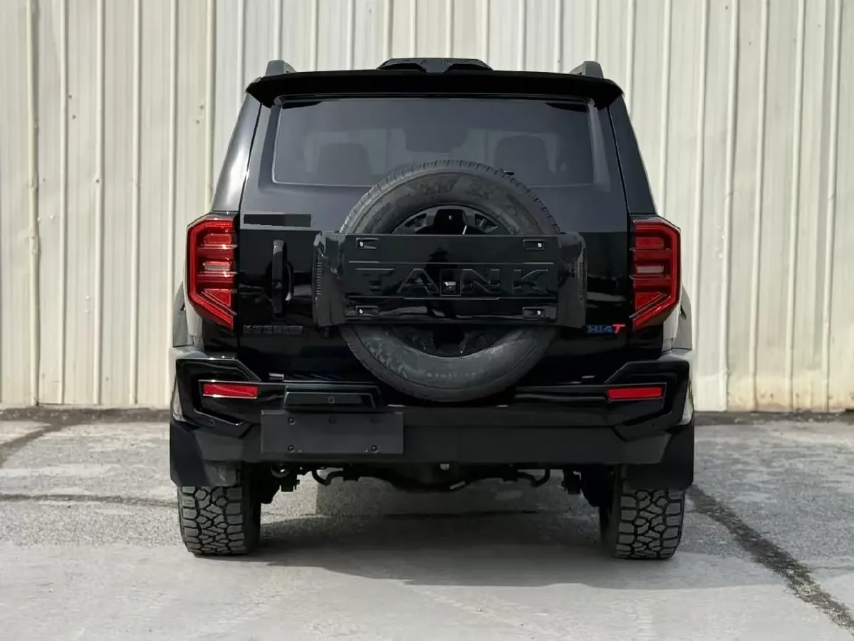 2024 Tank 400 2.0T 252HP L4 9AT PHEV 36.7/37.1KWH,autocango,china used car exporter,china ev exporter,chinese used car exporter,chinese used ev exporter