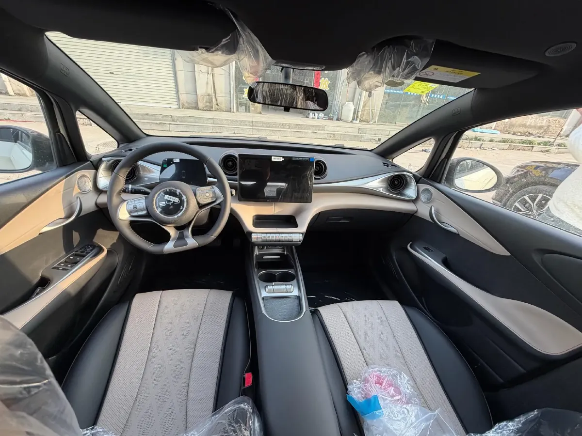 2025 BYD Dolphin BEV 44.928KWH,autocango,china used car exporter,china ev exporter,chinese used car exporter,chinese used ev exporter