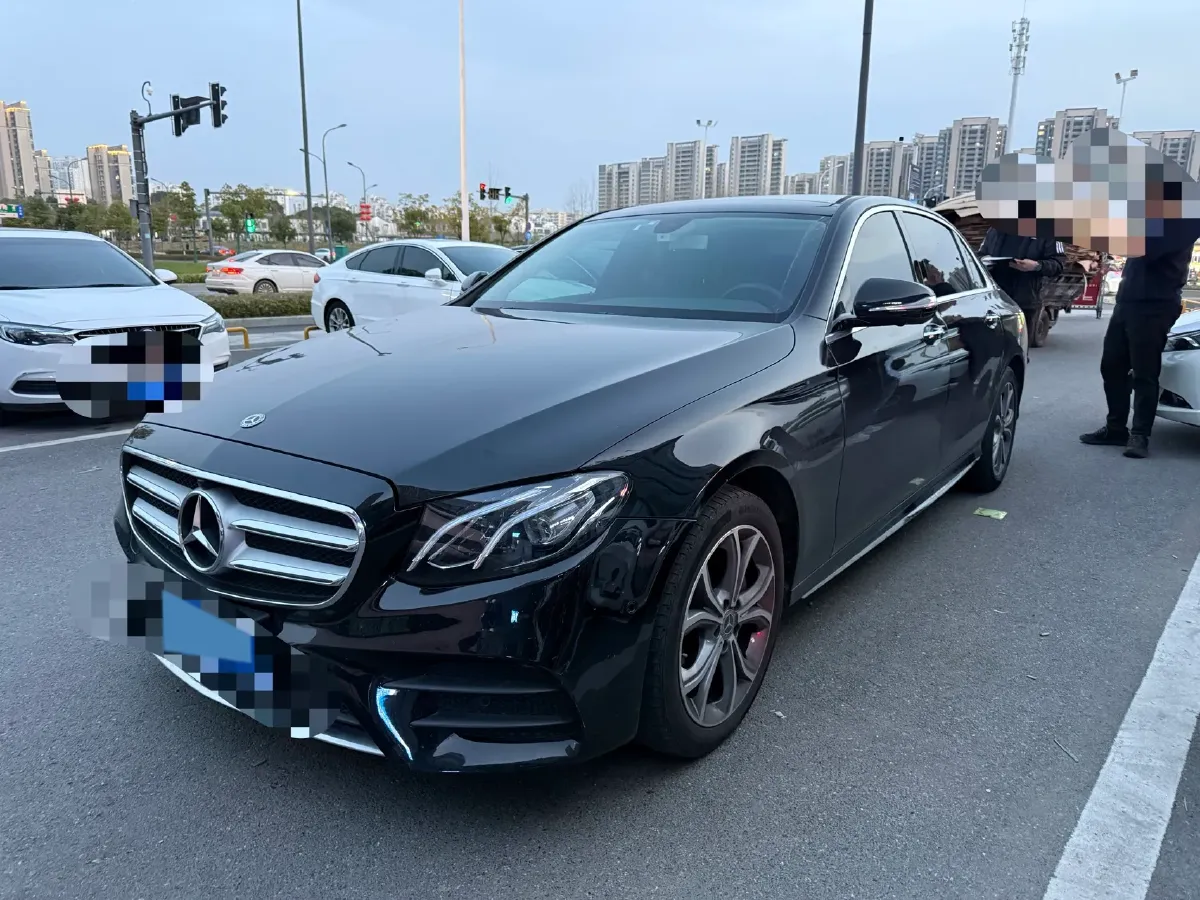 2020 Mercedes-Benz E Class 2.0T 258HP L4 9AT,autocango,china used car exporter,china ev exporter,chinese used car exporter,chinese used ev exporter