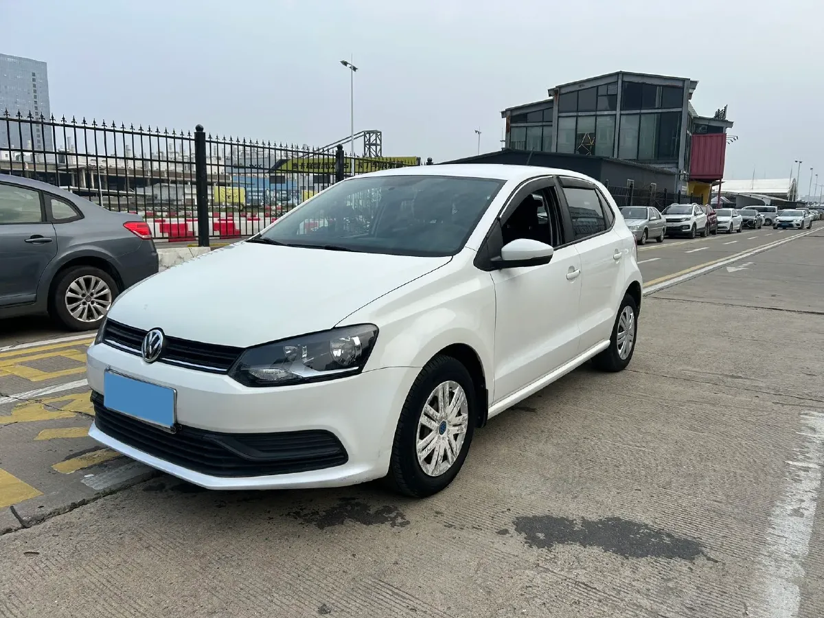 2016 Volkswagen Polo 1.4L 90HP L4 6AT,autocango,china used car exporter,china ev exporter,chinese used car exporter,chinese used ev exporter