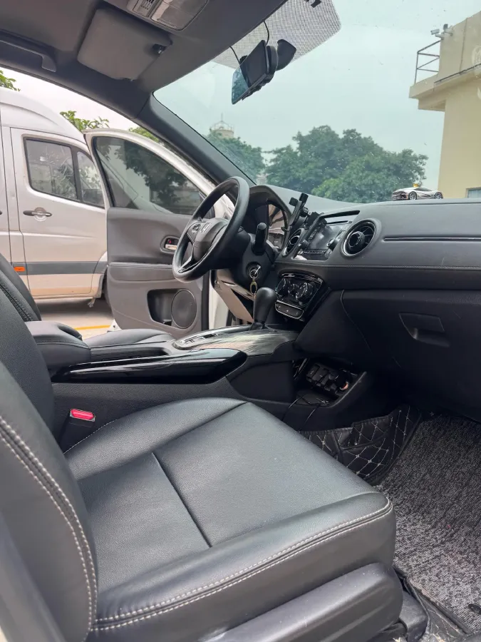 2017 Honda XR-V 1.5L 131HP L4 CVT,autocango,china used car exporter,china ev exporter,chinese used car exporter,chinese used ev exporter