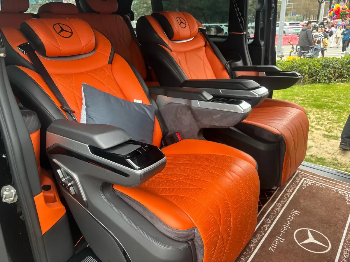 2024 Mercedes-Benz Vito 2.0T 231HP L4 9AT,autocango,china used car exporter,china ev exporter,chinese used car exporter,chinese used ev exporter