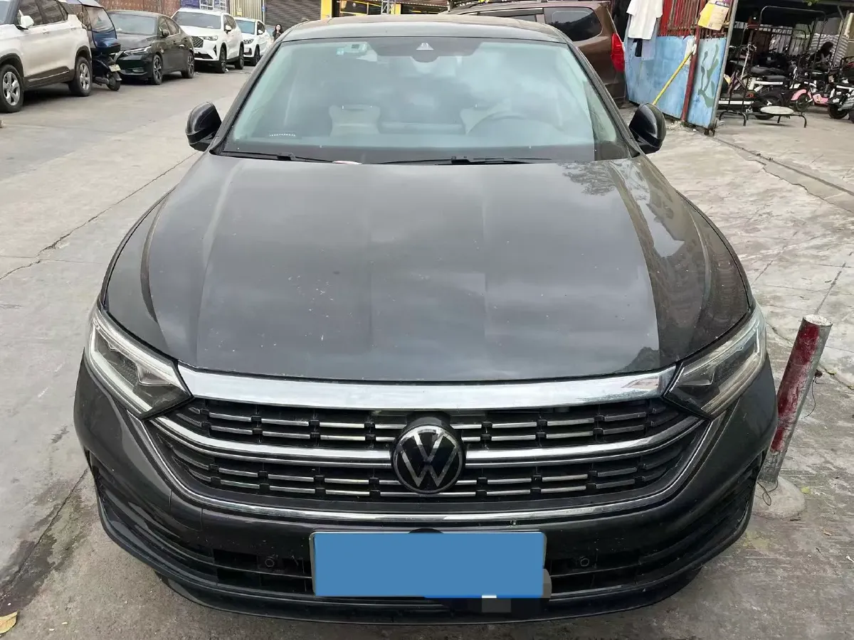 2023 Volkswagen Sagitar 1.5T 160HP L4 7DCT,autocango,china used car exporter,china ev exporter,chinese used car exporter,chinese used ev exporter