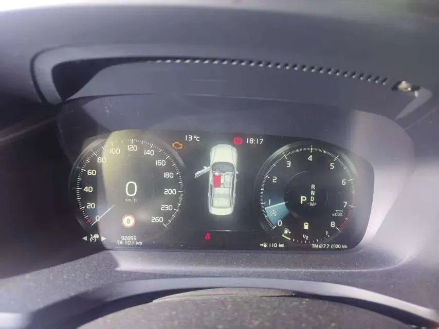 2022 Volvo S60 2.0T 197HP L4 8AT,autocango,china used car exporter,china ev exporter,chinese used car exporter,chinese used ev exporter