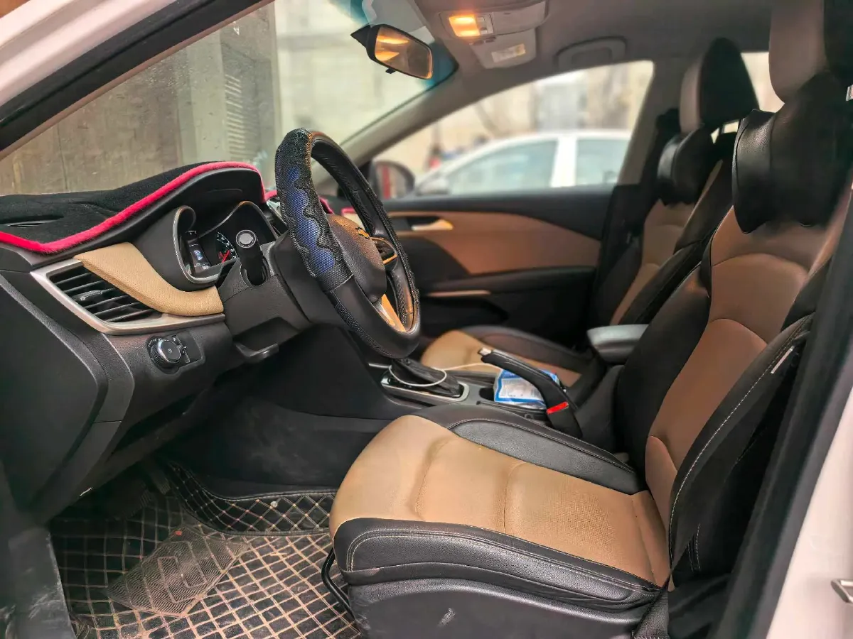 2022 Chevrolet Monza 1.5L 113HP L4 6AT,autocango,china used car exporter,china ev exporter,chinese used car exporter,chinese used ev exporter