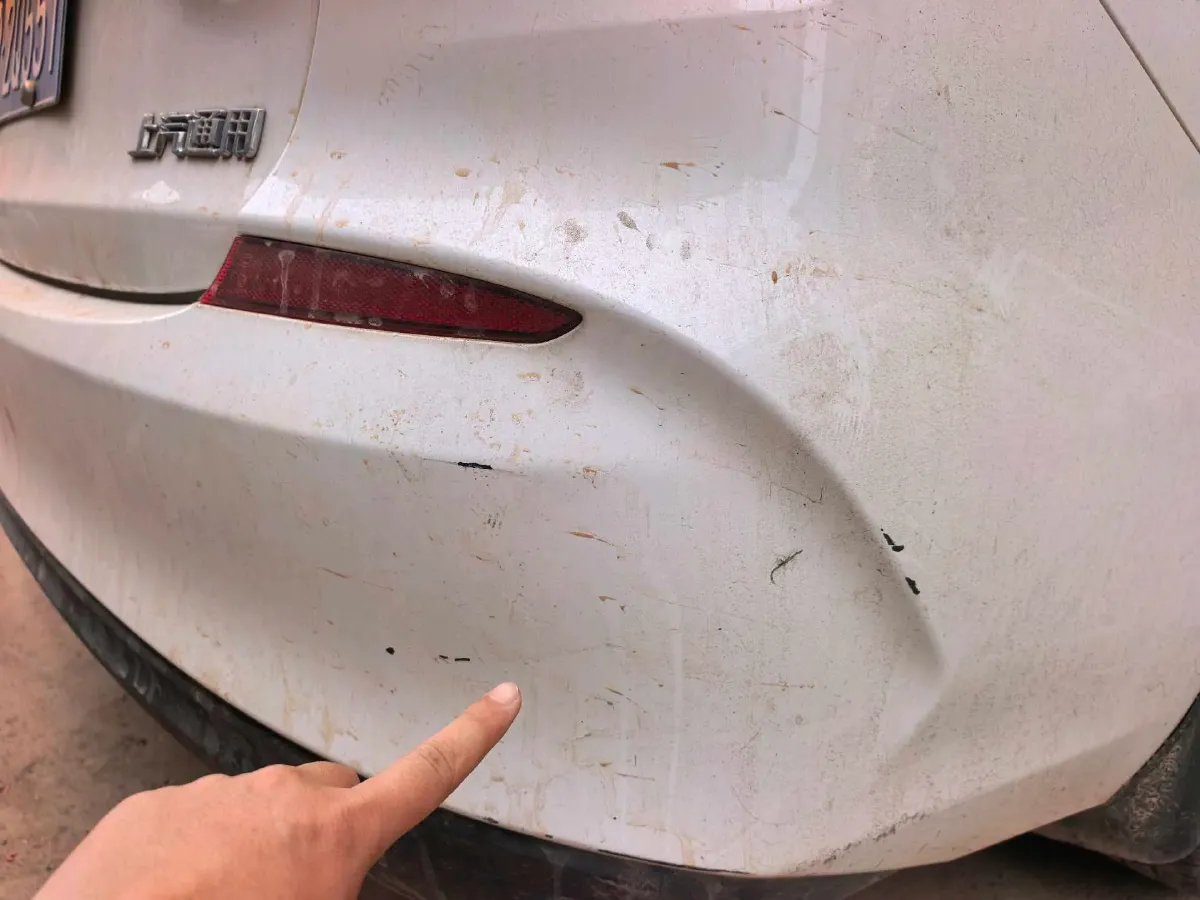 2022 Chevrolet Monza 1.5L 113HP L4 6AT,autocango,china used car exporter,china ev exporter,chinese used car exporter,chinese used ev exporter