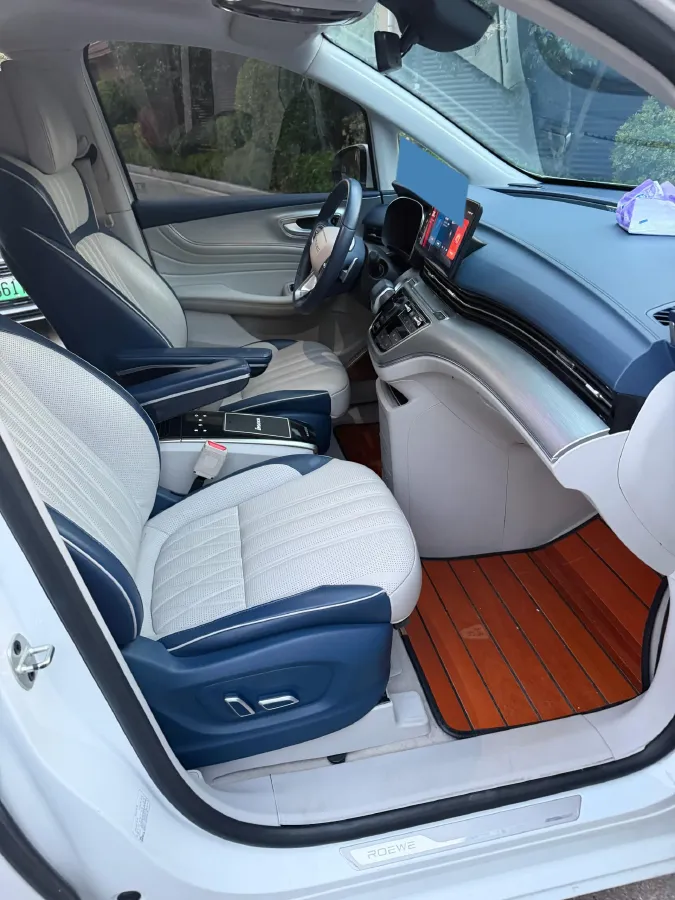 2021 Roewe iMAX8 2.0T 234HP L4 8AT,autocango,china used car exporter,china ev exporter,chinese used car exporter,chinese used ev exporter