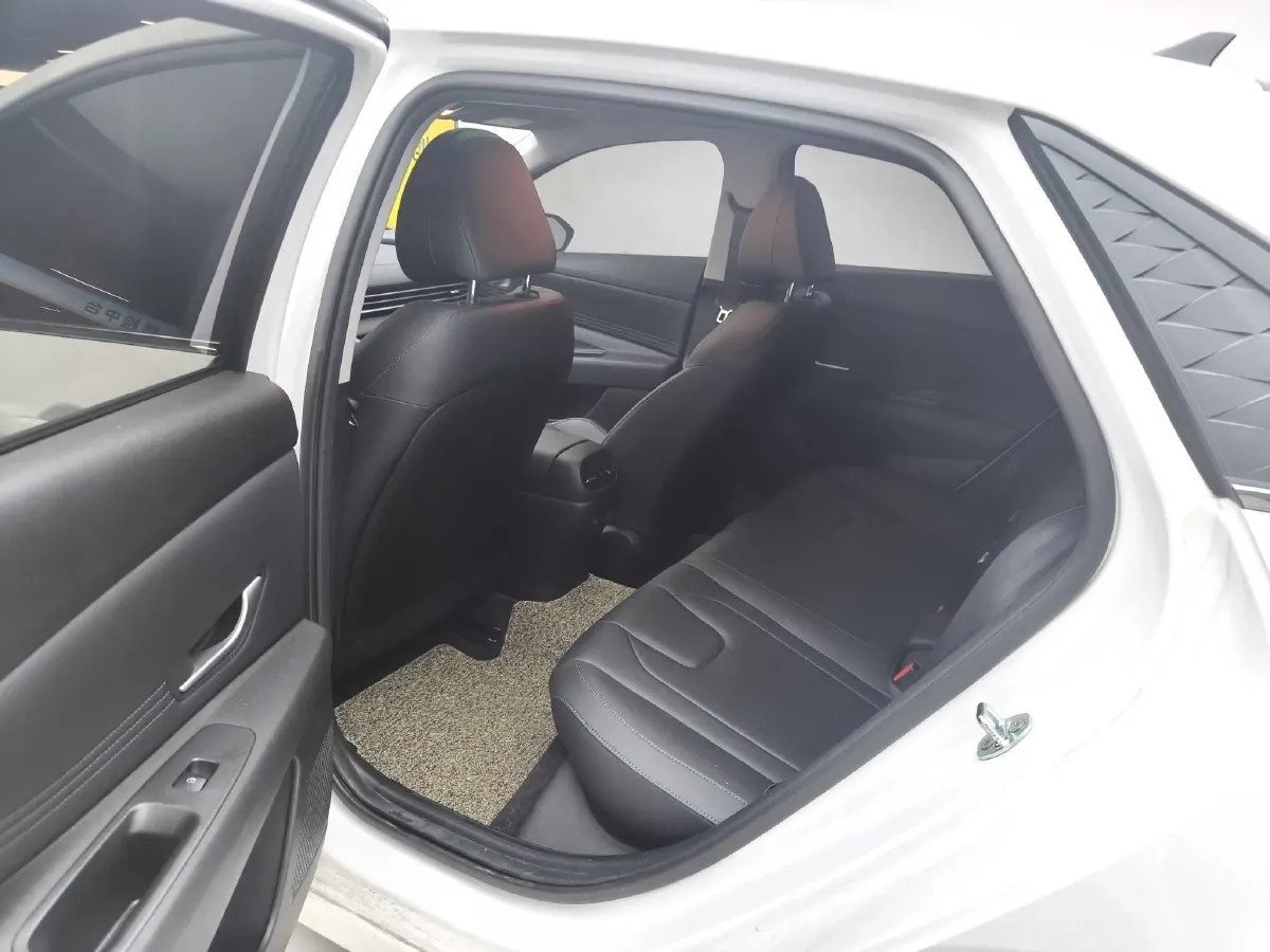 2023 Hyundai Elantra 1.5L 115HP L4 CVT,autocango,china used car exporter,china ev exporter,chinese used car exporter,chinese used ev exporter