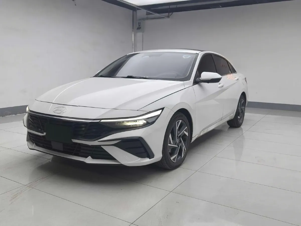 2023 Hyundai Elantra 1.5L 115HP L4 CVT,autocango,china used car exporter,china ev exporter,chinese used car exporter,chinese used ev exporter