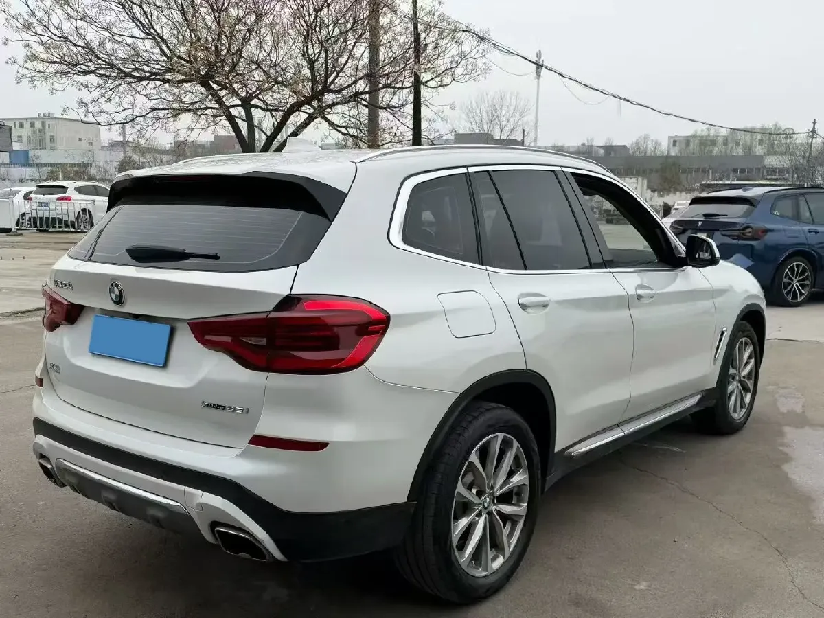 2021 BMW X3 2.0T 184HP L4 8AT,autocango,china used car exporter,china ev exporter,chinese used car exporter,chinese used ev exporter