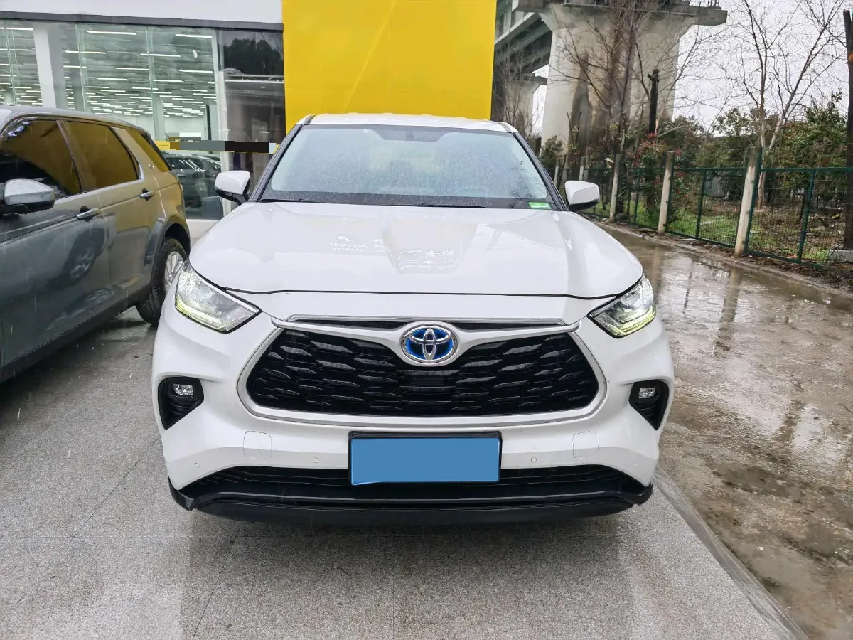 2022 Toyota Highlander 2.5L 192HP L4 E-CVT Hybrid,autocango,china used car exporter,china ev exporter,chinese used car exporter,chinese used ev exporter