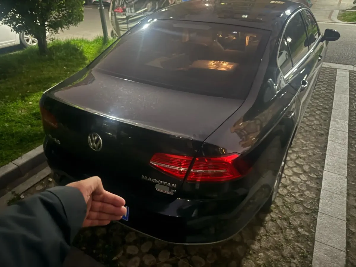 2019 Citroen C6 1.6T 170HP L4 6AT,autocango,china used car exporter,china ev exporter,chinese used car exporter,chinese used ev exporter