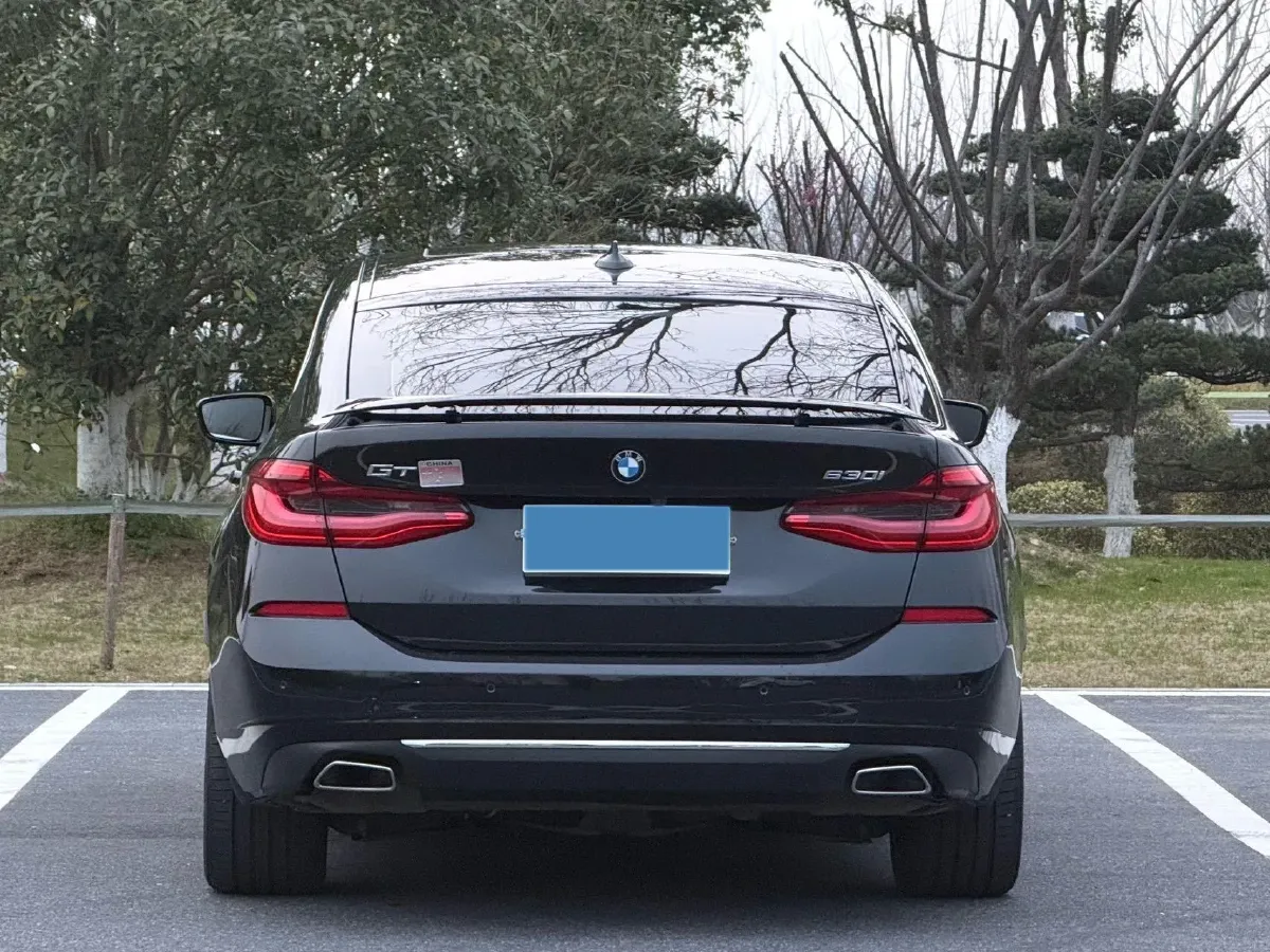 2022 BMW 6 Series GT 2.0T 245HP L4 8AT,autocango,china used car exporter,china ev exporter,chinese used car exporter,chinese used ev exporter