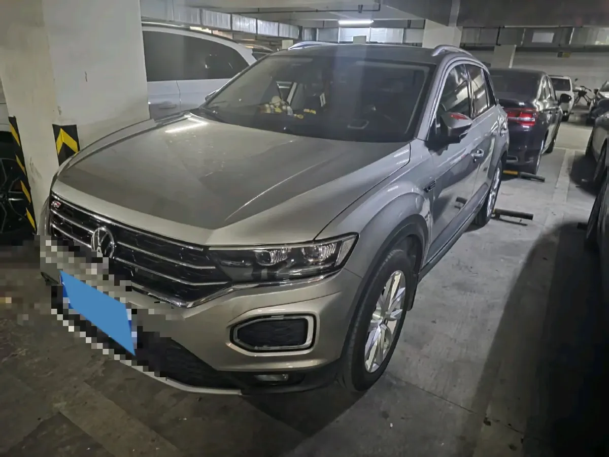 2020 Volkswagen T-Roc 1.4T 131HP L4 7DCT,autocango,china used car exporter,china ev exporter,chinese used car exporter,chinese used ev exporter
