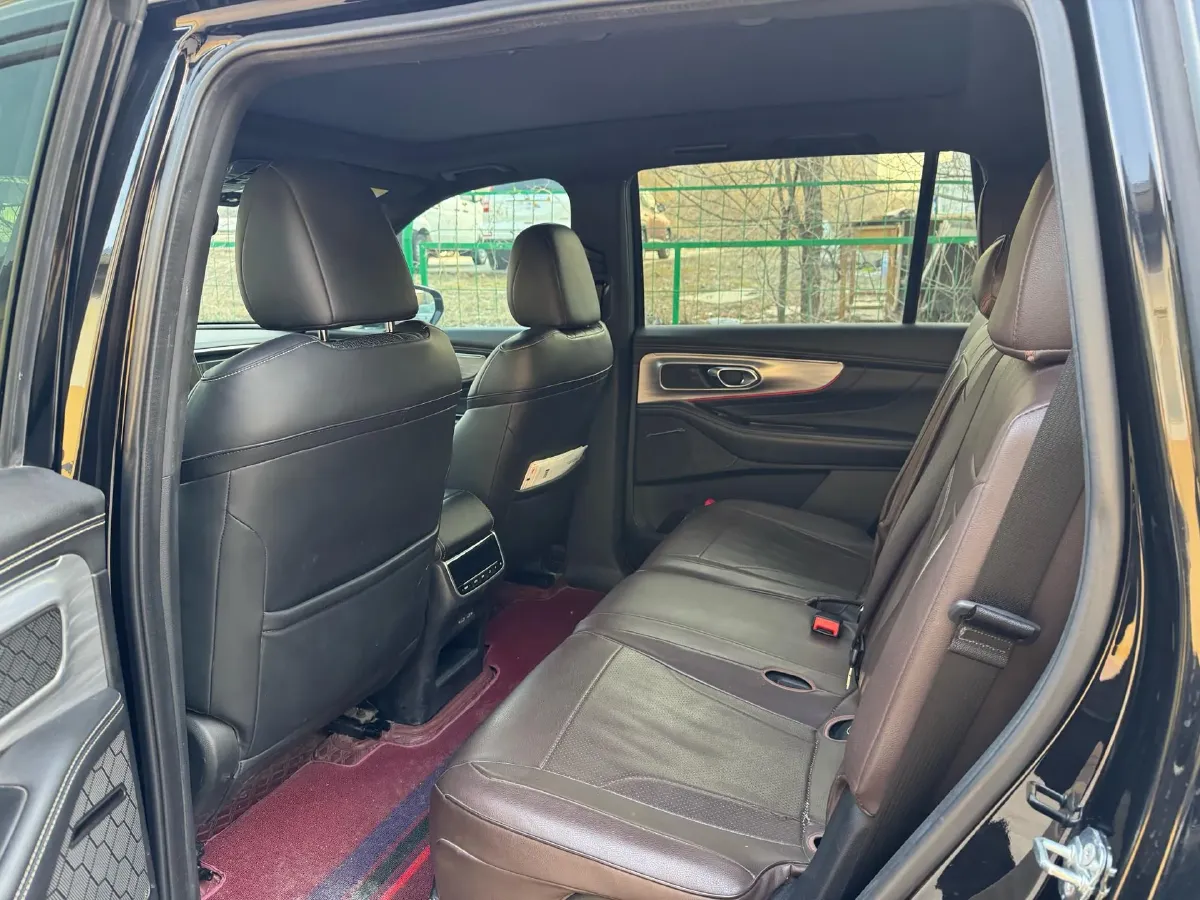 2022 GAC Trumpchi GS8 2.0T 252HP L4 8AT,autocango,china used car exporter,china ev exporter,chinese used car exporter,chinese used ev exporter