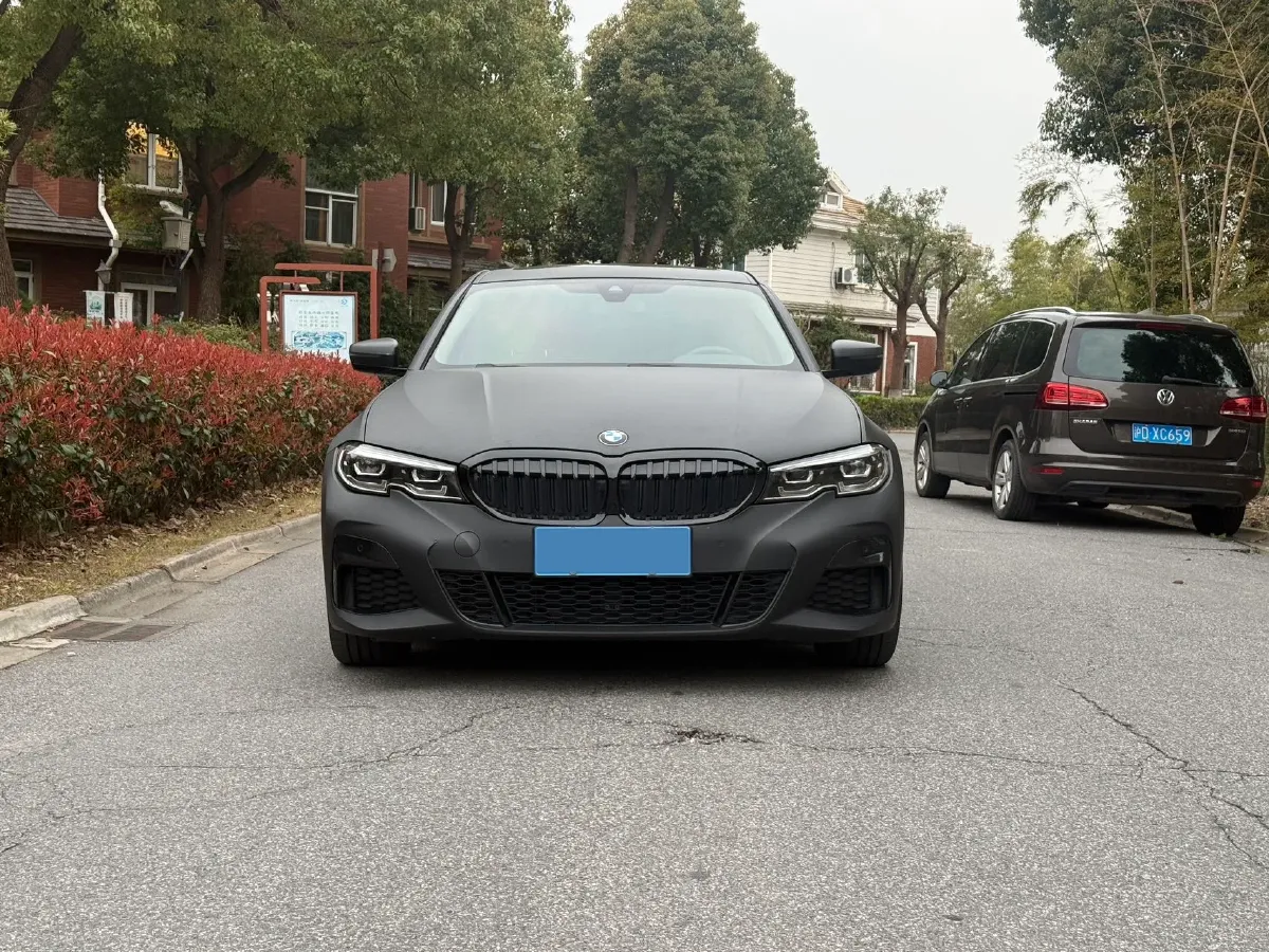 2021 BMW 3 Series 2.0T 184HP L4 8AT,autocango,china used car exporter,china ev exporter,chinese used car exporter,chinese used ev exporter