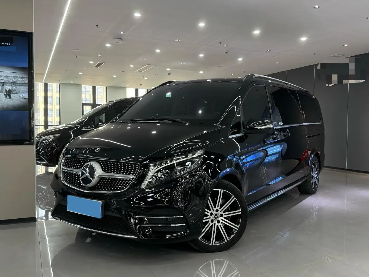 2022 Mercedes-Benz V Class 2.0T 211HP L4 9AT,autocango,china used car exporter,china ev exporter,chinese used car exporter,chinese used ev exporter