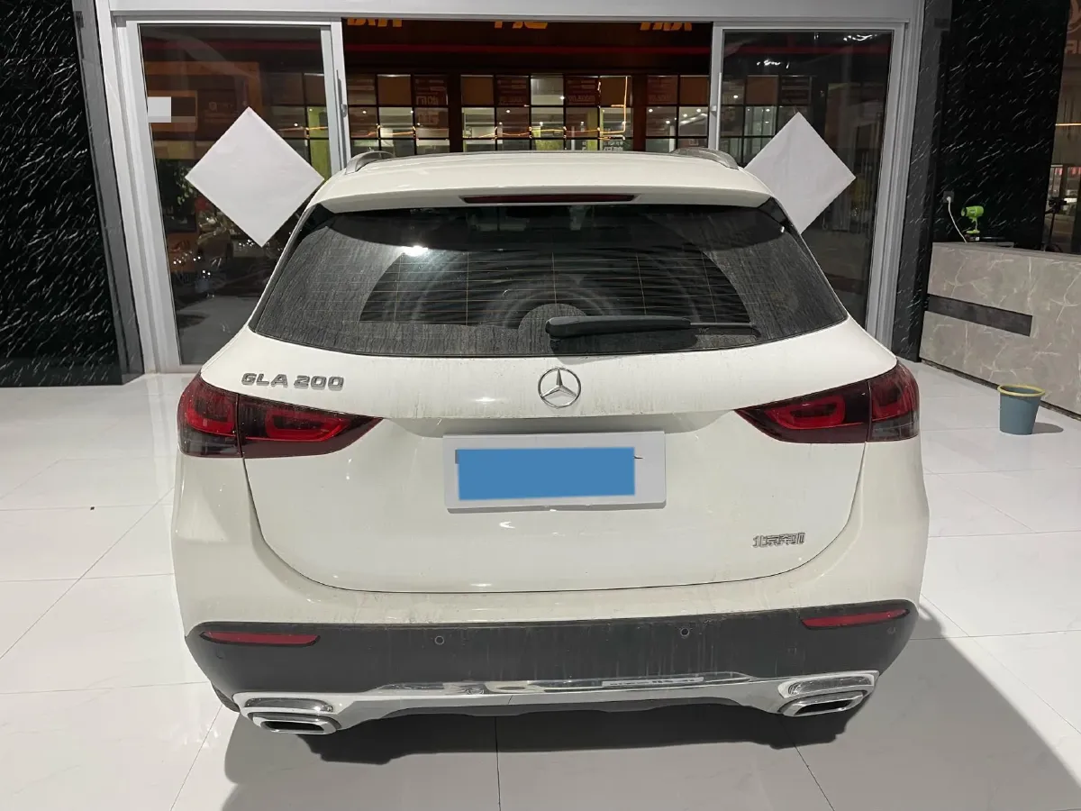 2022 Mercedes-Benz GLA Class 1.3T 136HP L4 7DCT,autocango,china used car exporter,china ev exporter,chinese used car exporter,chinese used ev exporter