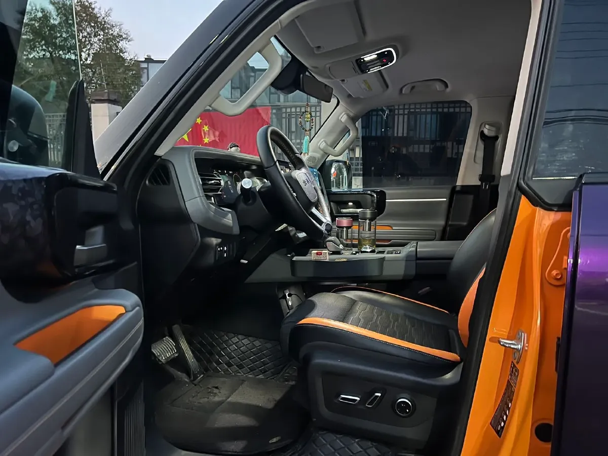 2024 Beijing BJ40 2.0T 245HP L4 8AT,autocango,china used car exporter,china ev exporter,chinese used car exporter,chinese used ev exporter