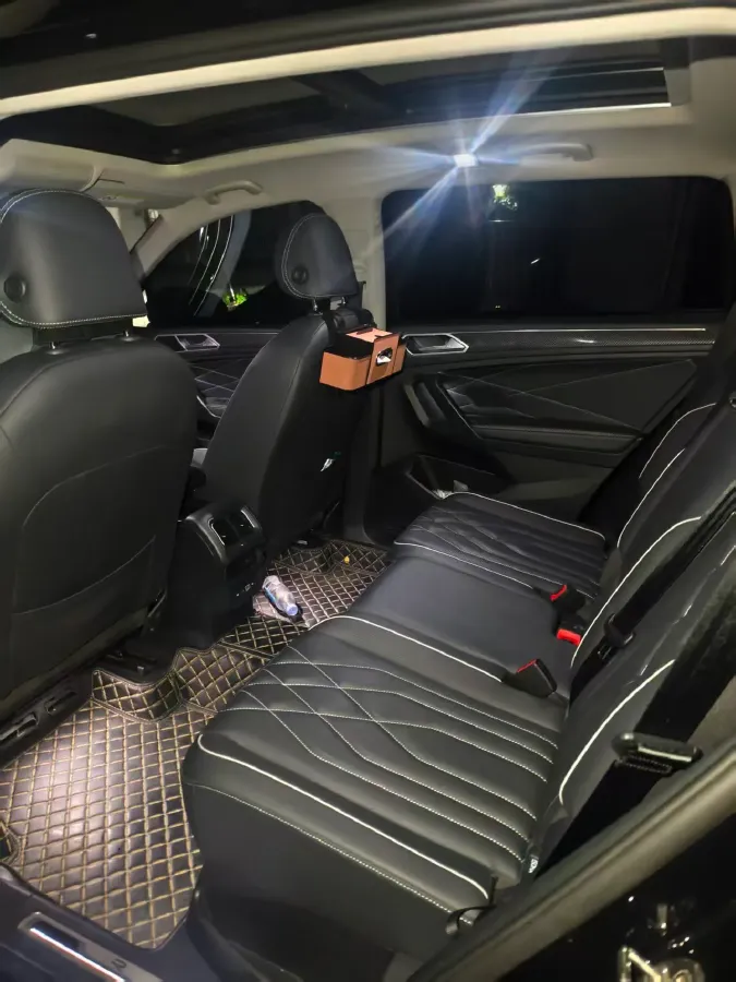 2024 Volkswagen Tiguan L 2.0T 186HP L4 7DCT,autocango,china used car exporter,china ev exporter,chinese used car exporter,chinese used ev exporter