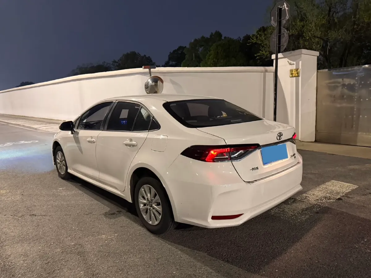 2022 Toyota Corolla 1.2T 116HP L4 CVT,autocango,china used car exporter,china ev exporter,chinese used car exporter,chinese used ev exporter