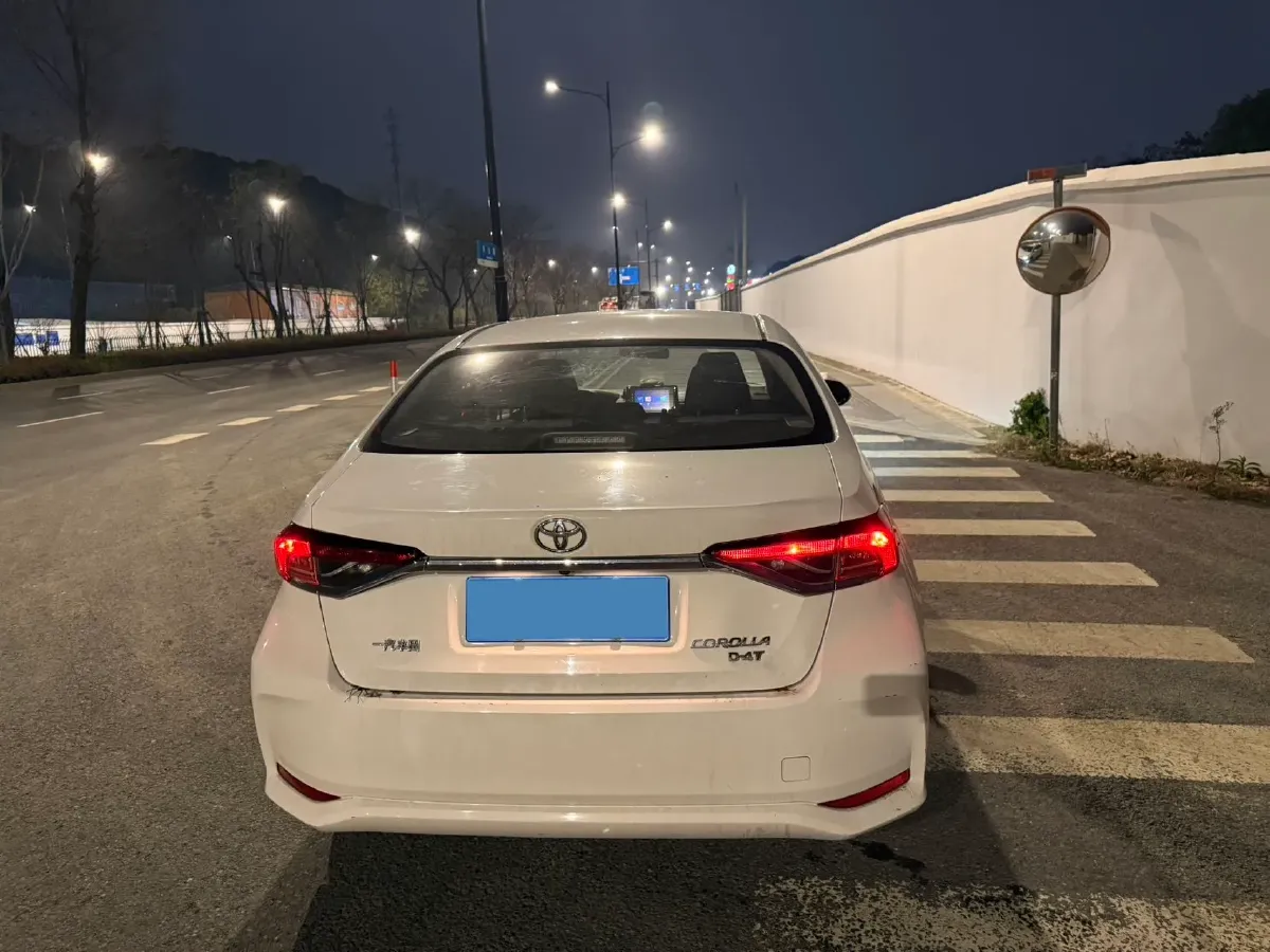 2022 Toyota Corolla 1.2T 116HP L4 CVT,autocango,china used car exporter,china ev exporter,chinese used car exporter,chinese used ev exporter