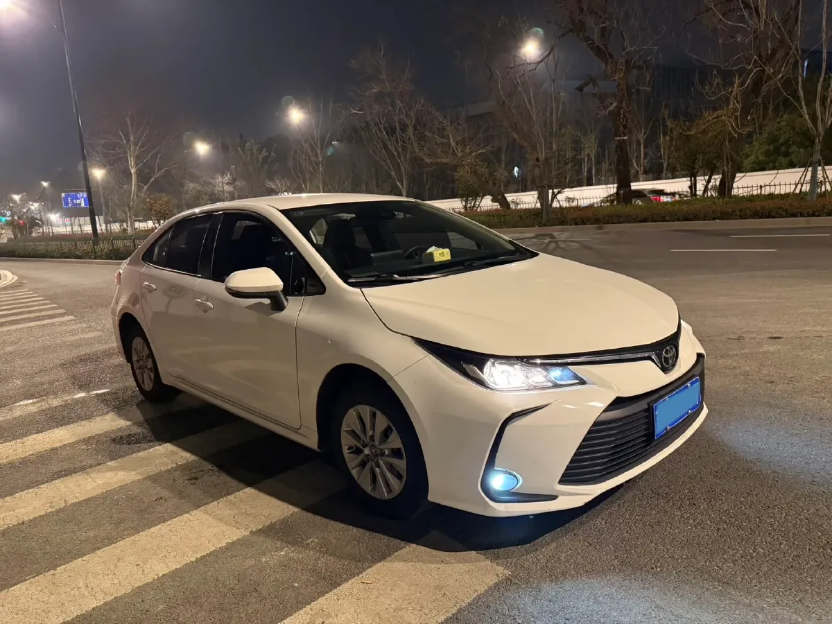 2022 Toyota Corolla 1.2T 116HP L4 CVT,autocango,china used car exporter,china ev exporter,chinese used car exporter,chinese used ev exporter