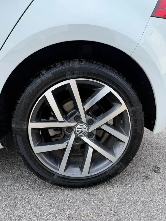 2019 Brilliance Auto V7 1.8T 231HP L4 7DCT,autocango,china used car exporter,china ev exporter,chinese used car exporter,chinese used ev exporter