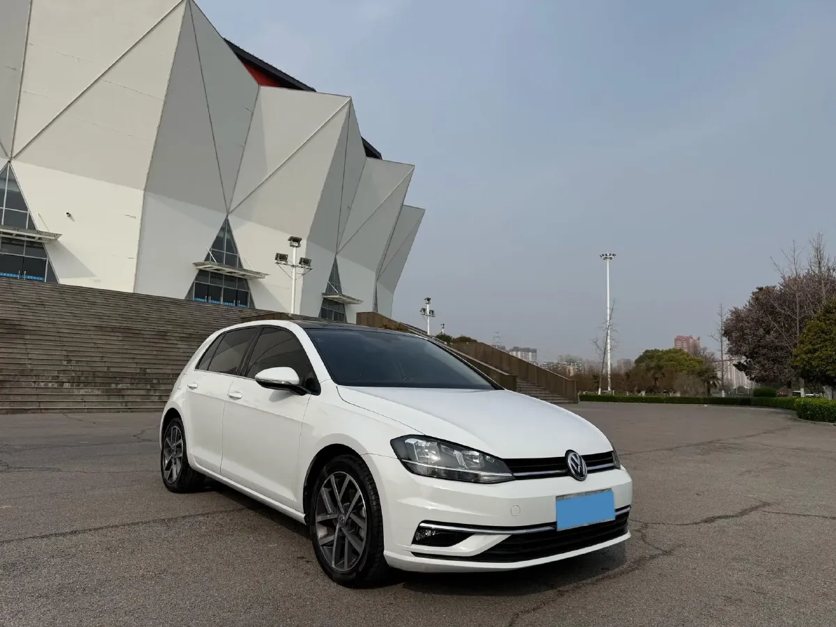 2019 Brilliance Auto V7 1.8T 231HP L4 7DCT,autocango,china used car exporter,china ev exporter,chinese used car exporter,chinese used ev exporter