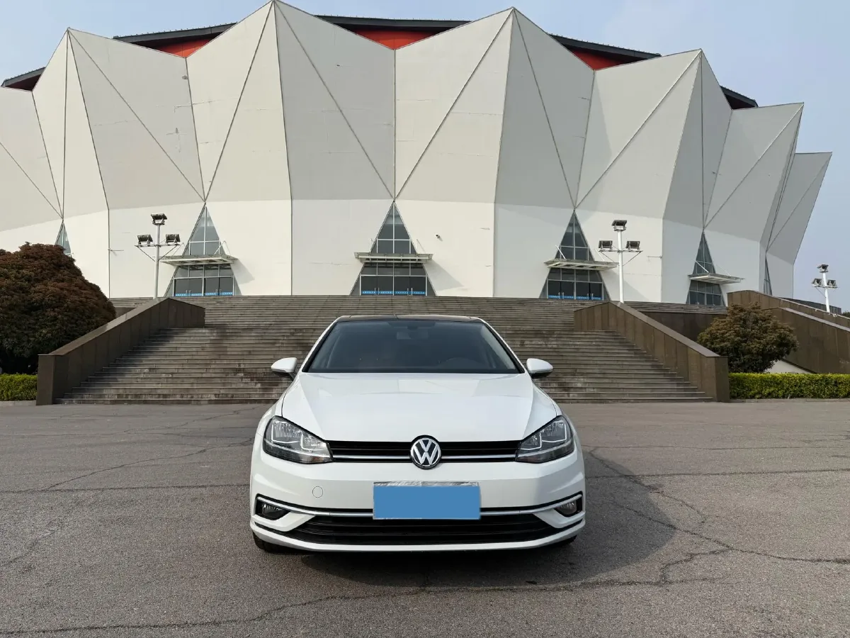 2019 Brilliance Auto V7 1.8T 231HP L4 7DCT,autocango,china used car exporter,china ev exporter,chinese used car exporter,chinese used ev exporter
