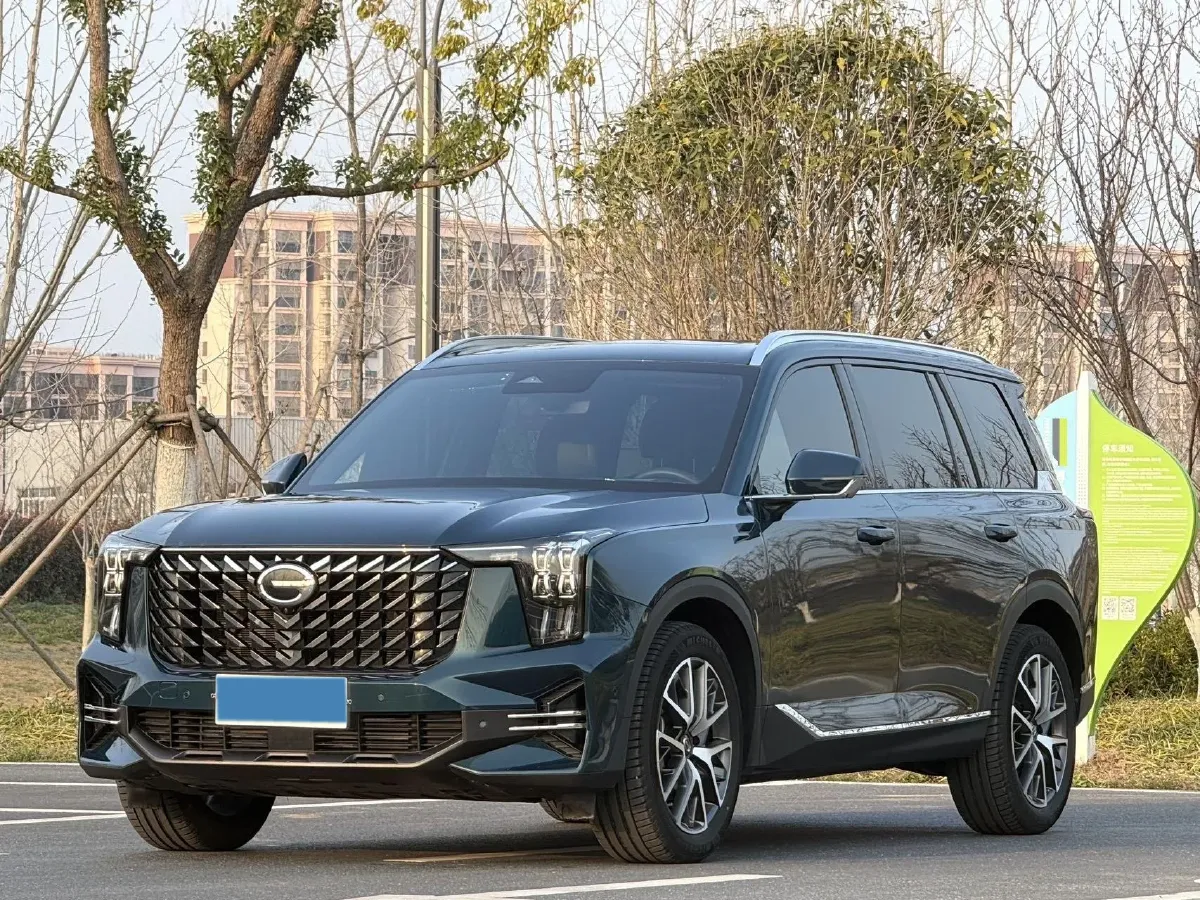 2022 GAC Trumpchi GS8 2.0T 252HP L4 8AT,autocango,china used car exporter,china ev exporter,chinese used car exporter,chinese used ev exporter