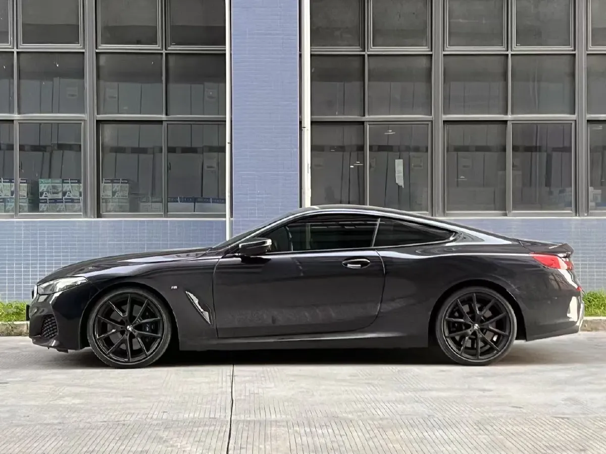 2021 BMW 8 Series 3.0T 340HP L6 8AT,autocango,china used car exporter,china ev exporter,chinese used car exporter,chinese used ev exporter