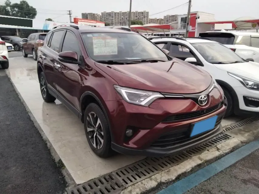 2018 Toyota RAV4 2.0L 151HP L4 CVT,autocango,china used car exporter,china ev exporter,chinese used car exporter,chinese used ev exporter