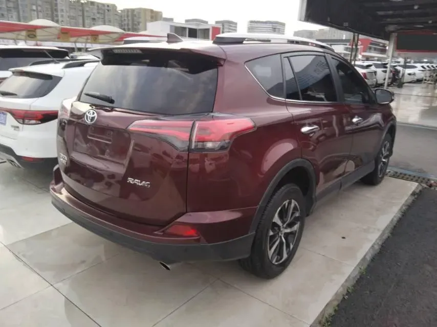 2018 Toyota RAV4 2.0L 151HP L4 CVT,autocango,china used car exporter,china ev exporter,chinese used car exporter,chinese used ev exporter
