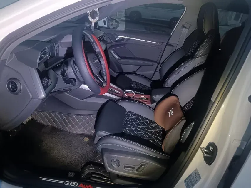 2025 Audi A3 1.5T 160HP L4 7DCT,autocango,china used car exporter,china ev exporter,chinese used car exporter,chinese used ev exporter