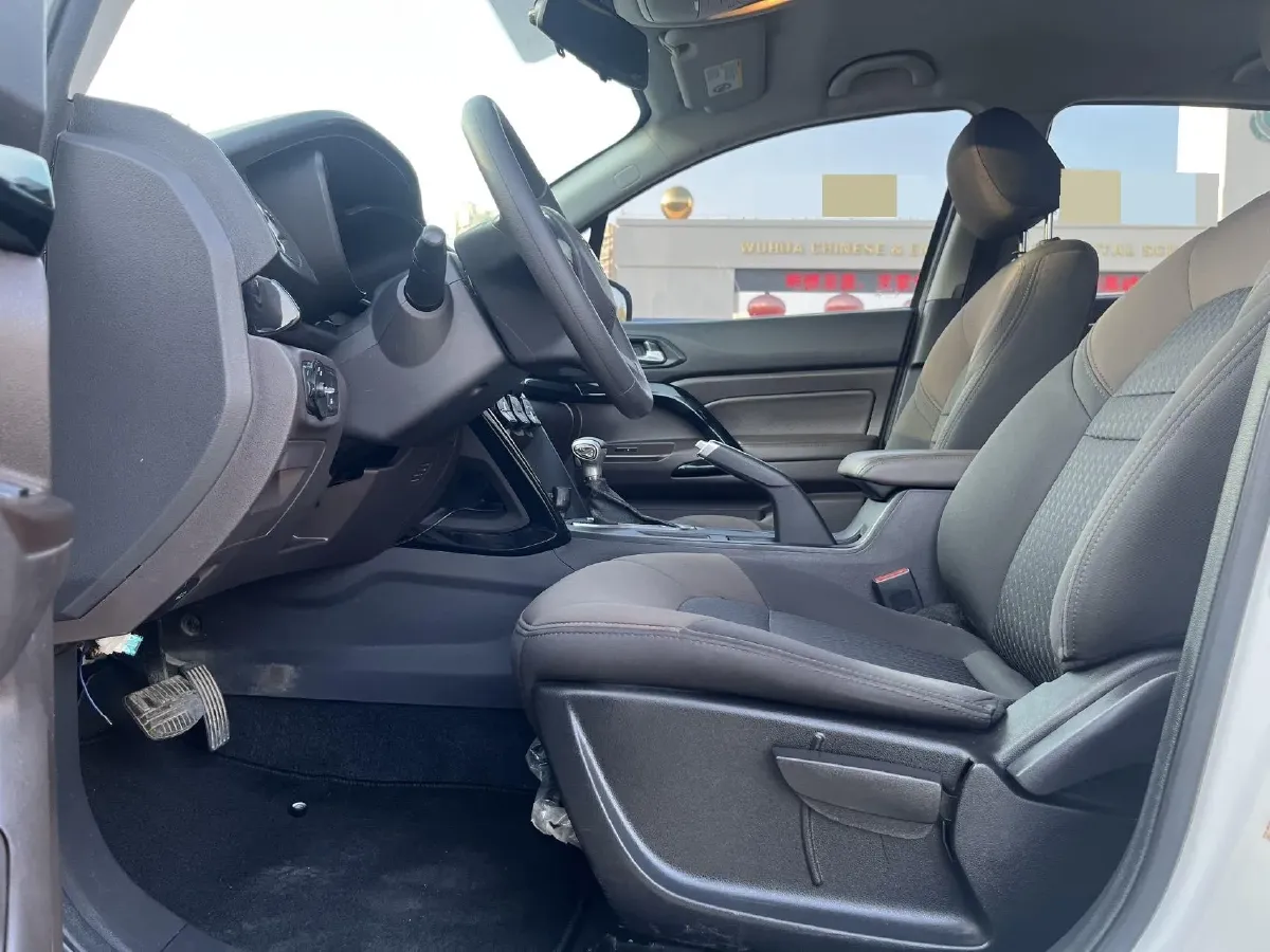 2017 GAC Trumpchi GS4 1.3T 137HP L4 7DCT,autocango,china used car exporter,china ev exporter,chinese used car exporter,chinese used ev exporter