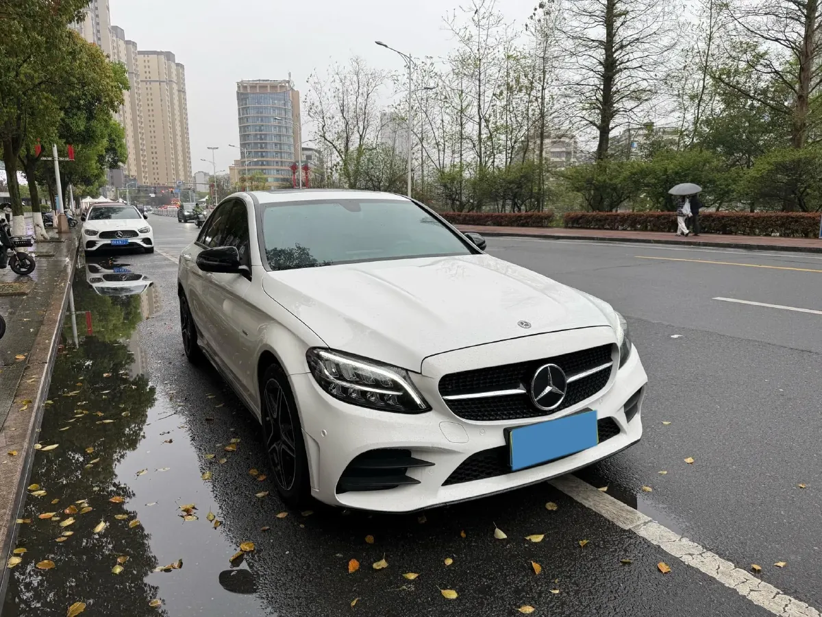 2021 Mercedes-Benz C Class 1.5T 184HP L4 9AT,autocango,china used car exporter,china ev exporter,chinese used car exporter,chinese used ev exporter