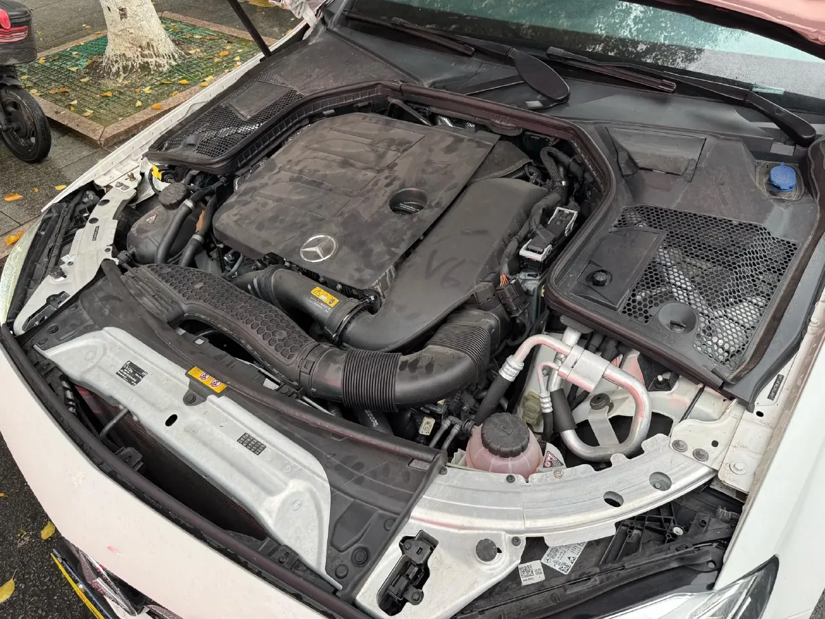 2021 Mercedes-Benz C Class 1.5T 184HP L4 9AT,autocango,china used car exporter,china ev exporter,chinese used car exporter,chinese used ev exporter