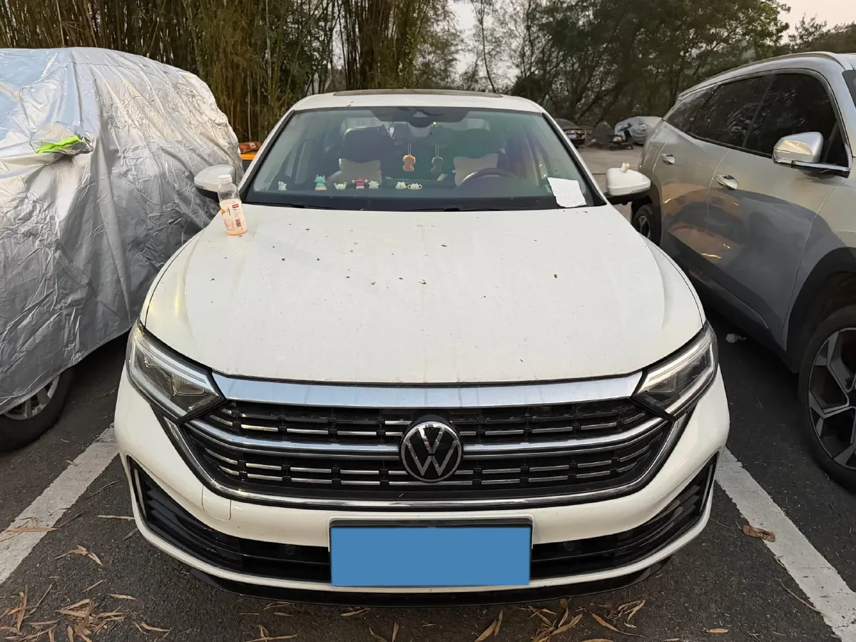 2023 Volkswagen Sagitar 1.5T 160HP L4 7DCT,autocango,china used car exporter,china ev exporter,chinese used car exporter,chinese used ev exporter