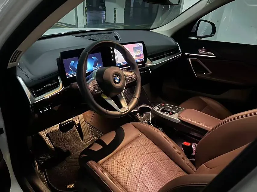 2023 BMW X1 1.5T 156HP L3 7DCT,autocango,china used car exporter,china ev exporter,chinese used car exporter,chinese used ev exporter