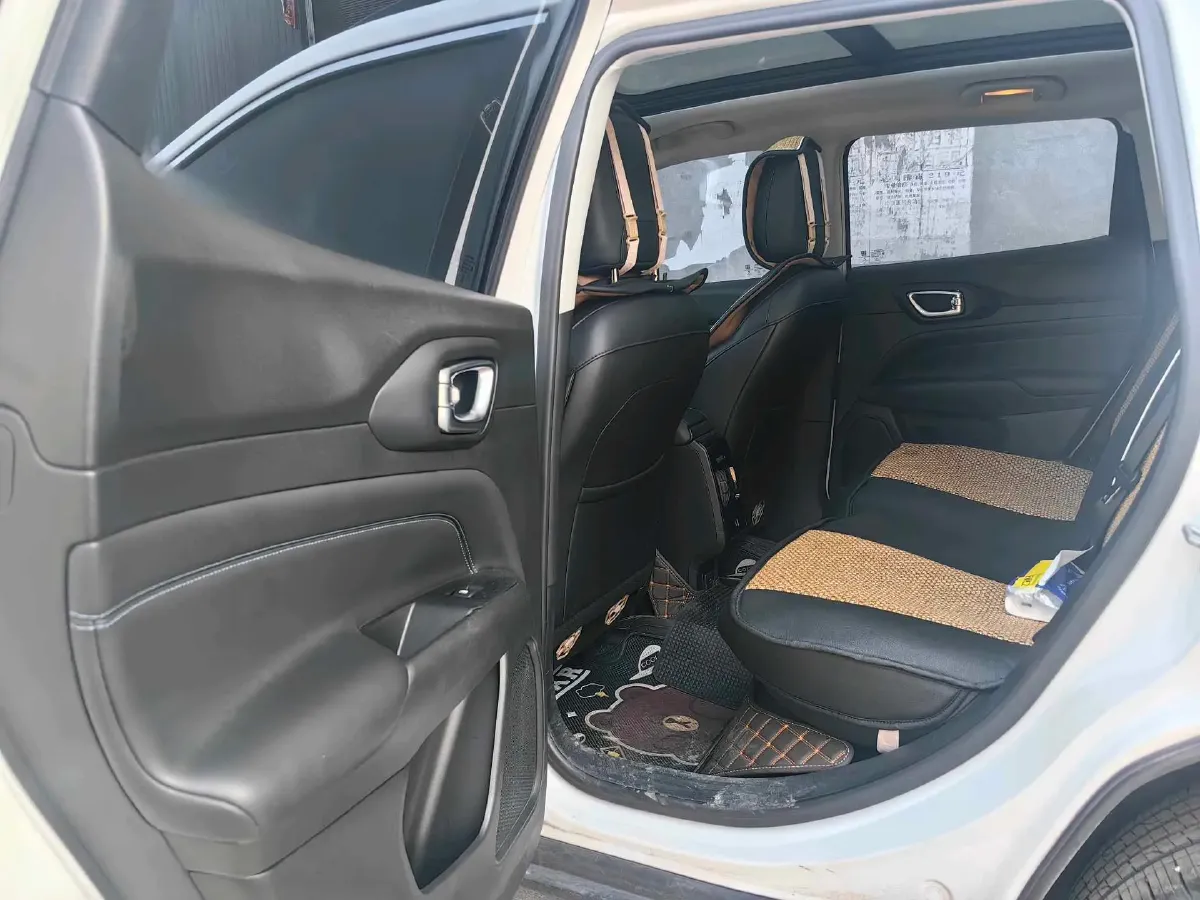 2021 Jeep Compass 1.3T 173HP L4 7DCT,autocango,china used car exporter,china ev exporter,chinese used car exporter,chinese used ev exporter