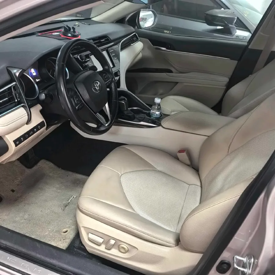 2018 Toyota Camry 2.0L 169HP L4 6AT,autocango,china used car exporter,china ev exporter,chinese used car exporter,chinese used ev exporter