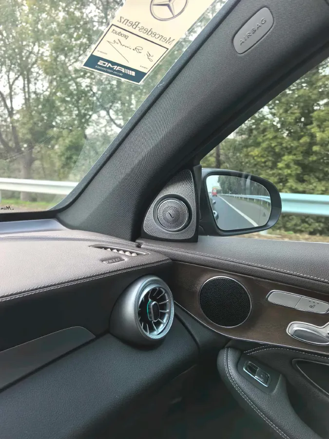 2020 Mercedes-Benz GLC Class 2.0T 258HP L4 9AT,autocango,china used car exporter,china ev exporter,chinese used car exporter,chinese used ev exporter