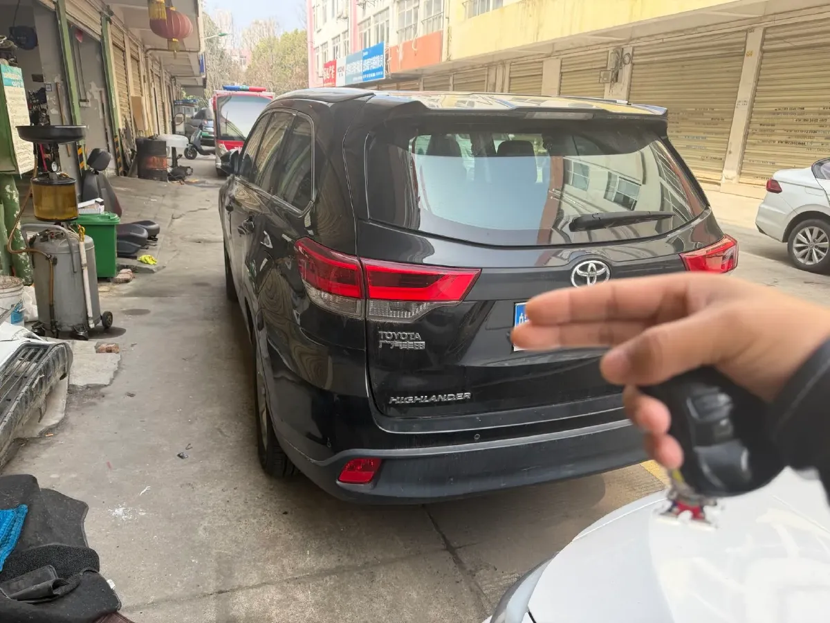 2018 Toyota Highlander 2.0T 220HP L4 6AT,autocango,china used car exporter,china ev exporter,chinese used car exporter,chinese used ev exporter