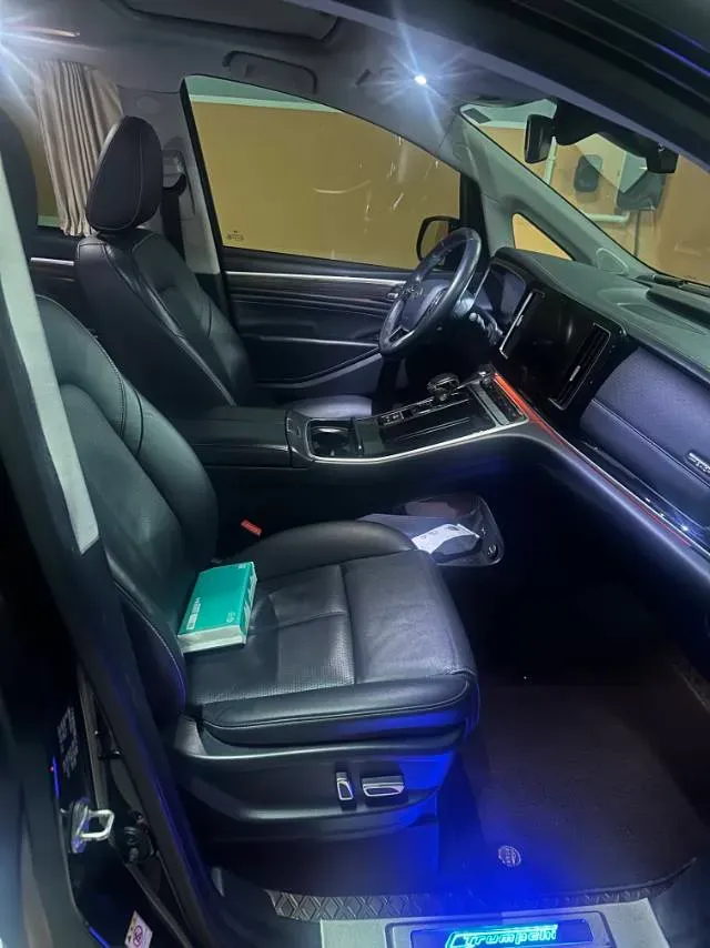 2023 GAC Trumpchi M8 2.0T 252HP L4 8AT,autocango,china used car exporter,china ev exporter,chinese used car exporter,chinese used ev exporter