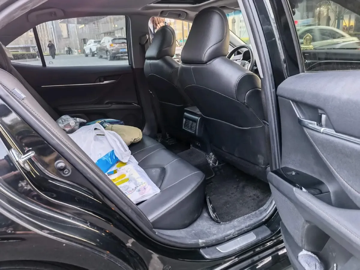 2019 Toyota Camry 2.0L 178HP L4 CVT,autocango,china used car exporter,china ev exporter,chinese used car exporter,chinese used ev exporter