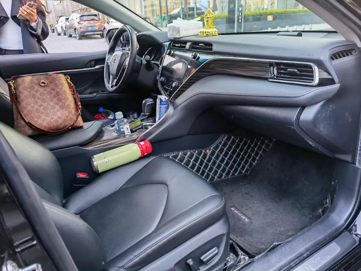 2019 Toyota Camry 2.0L 178HP L4 CVT,autocango,china used car exporter,china ev exporter,chinese used car exporter,chinese used ev exporter