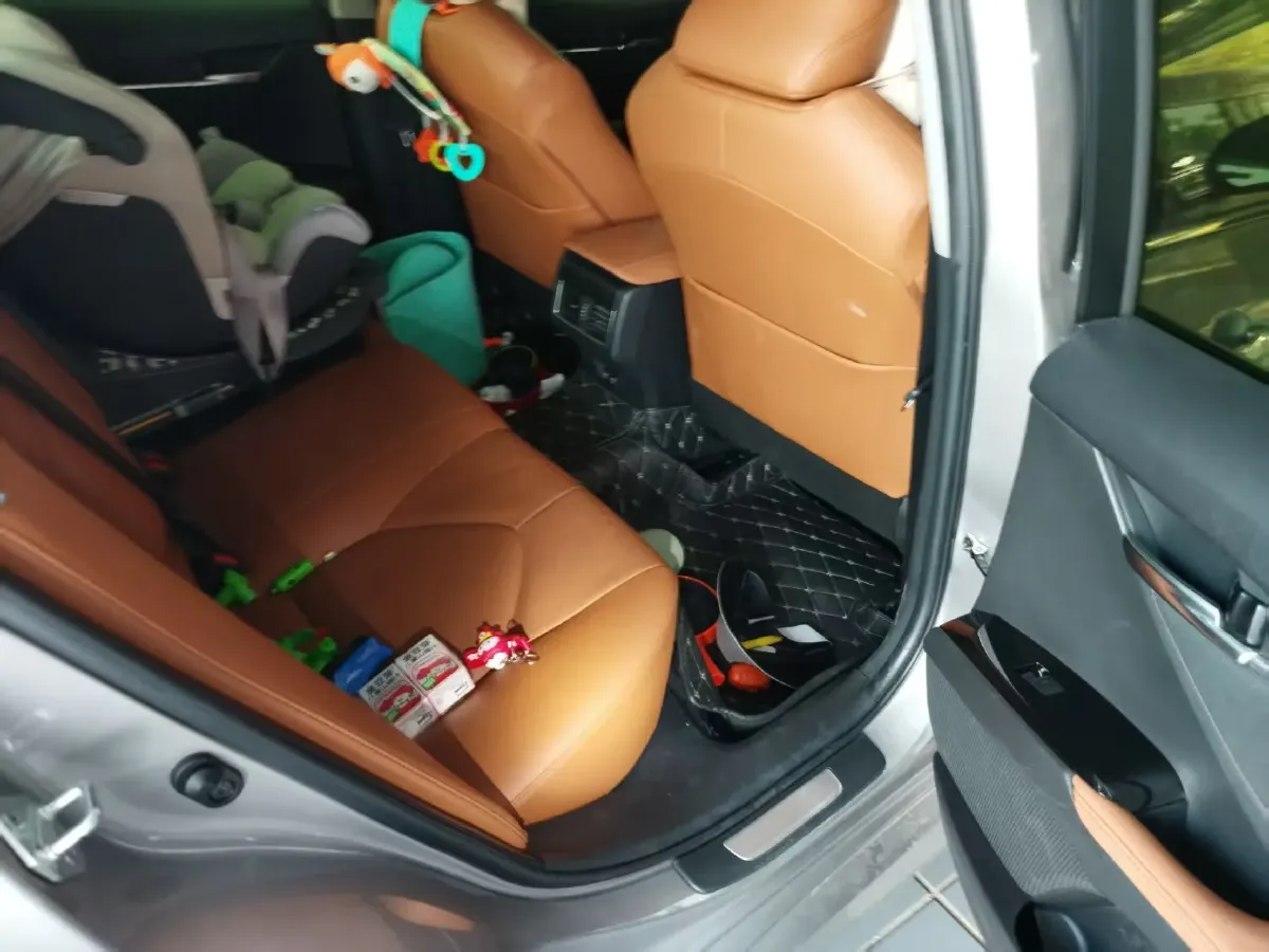 2021 Toyota Camry 2.0L 178HP L4 CVT,autocango,china used car exporter,china ev exporter,chinese used car exporter,chinese used ev exporter